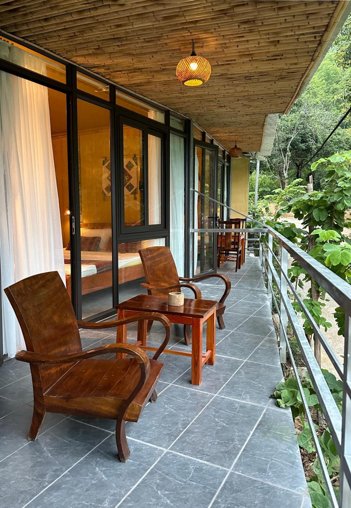 Nha Tan - Mai Chau Homestay And Tours Mai Châu Exterior foto